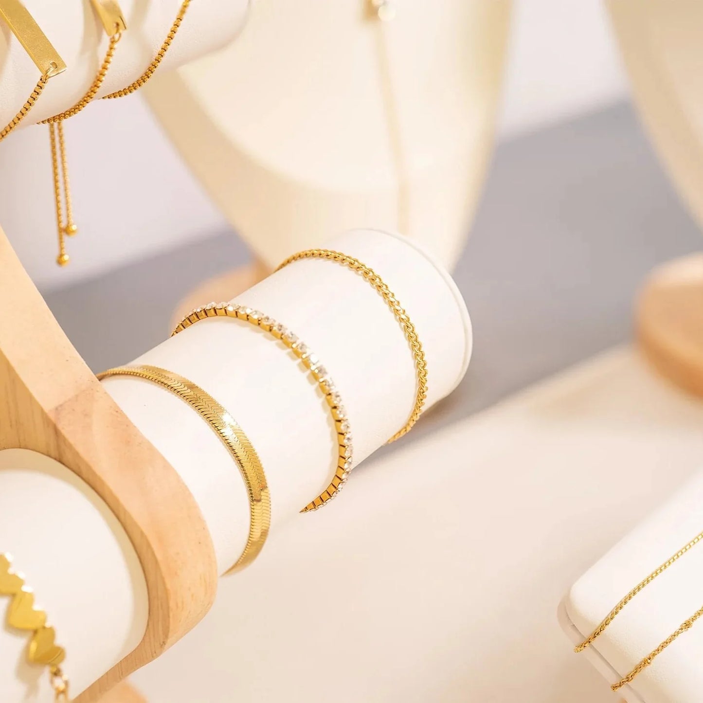 Curb Chain Layering Bracelet