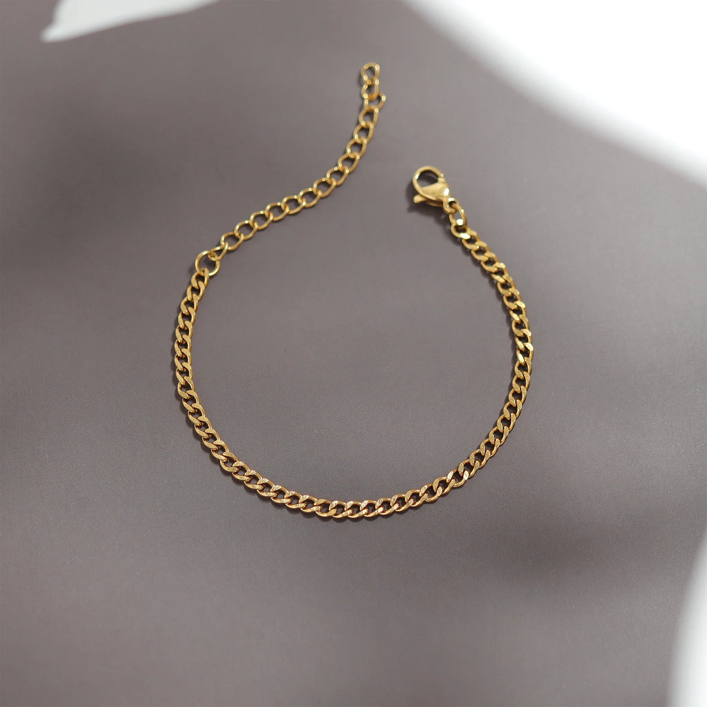 Curb Chain Layering Bracelet
