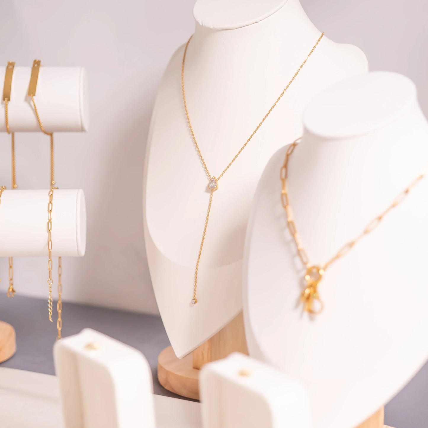 Teardrop Lariat Necklace