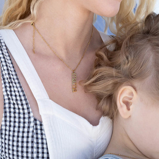 Mama Necklace