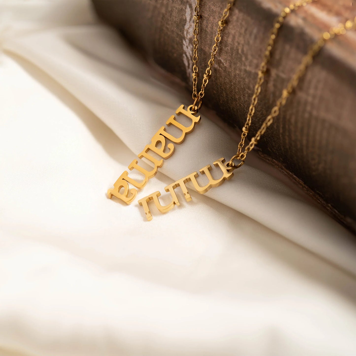 Mama Necklace